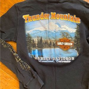 Wonen’s Medium Harley Davidson long sleeve shirt